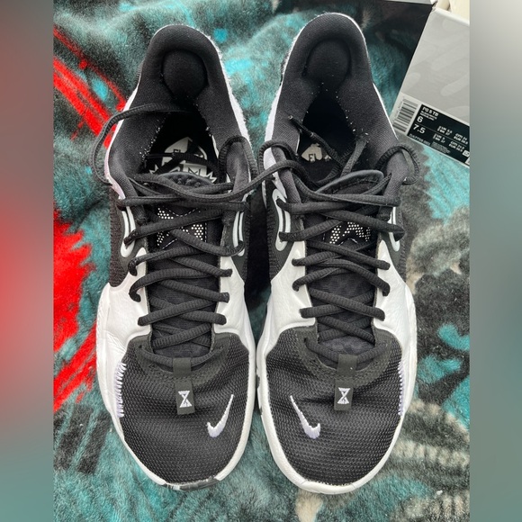 Paul George’s (PG 5 TB) Basketball Sneakers - Picture 5 of 6